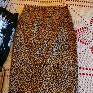Leopard skirt